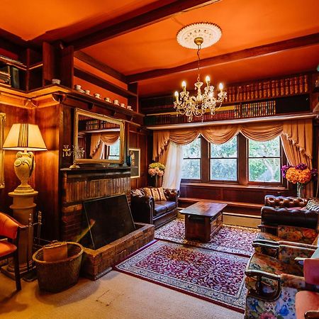 Warburton Lodge Екстер'єр фото