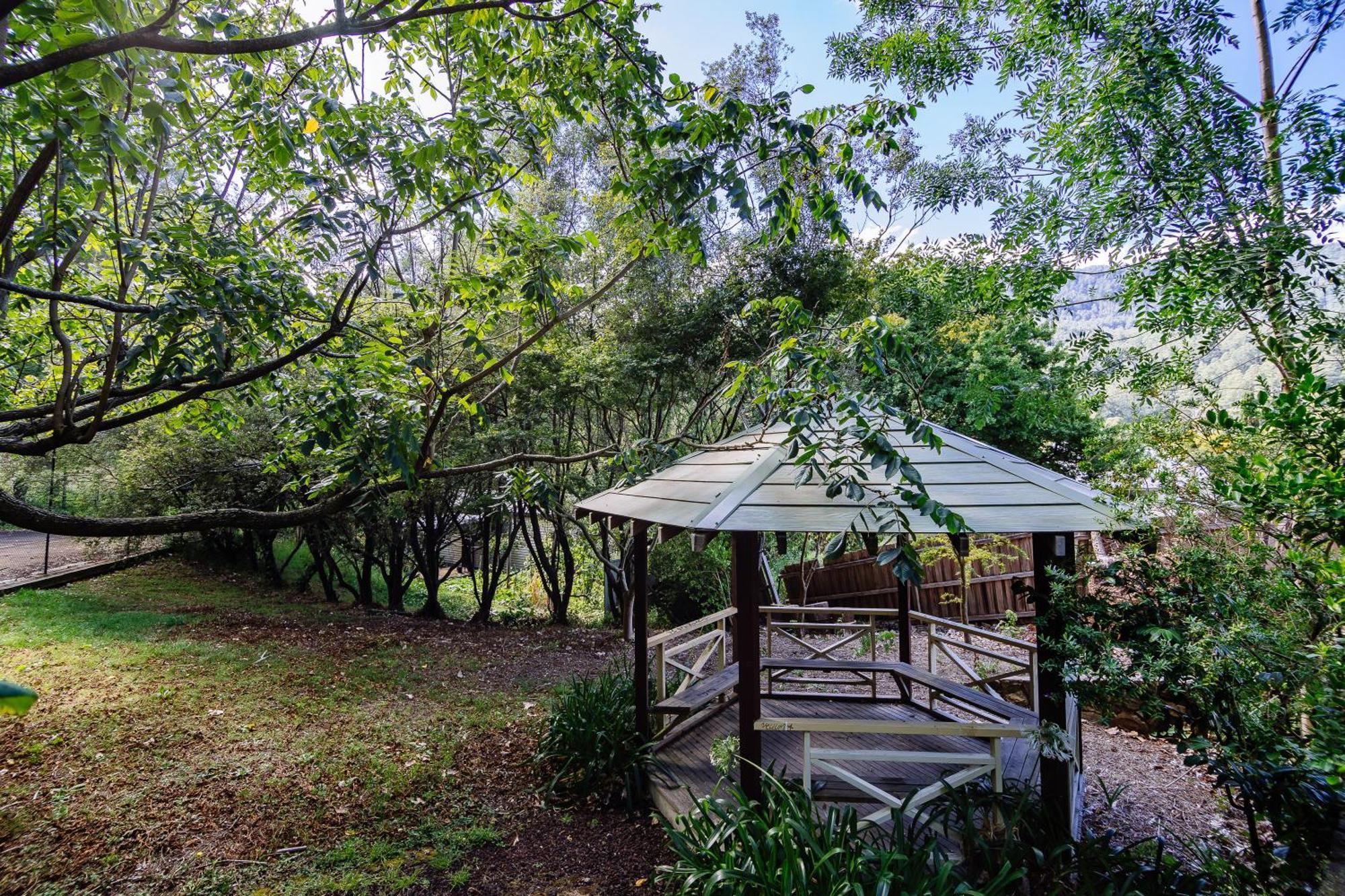 Warburton Lodge Екстер'єр фото