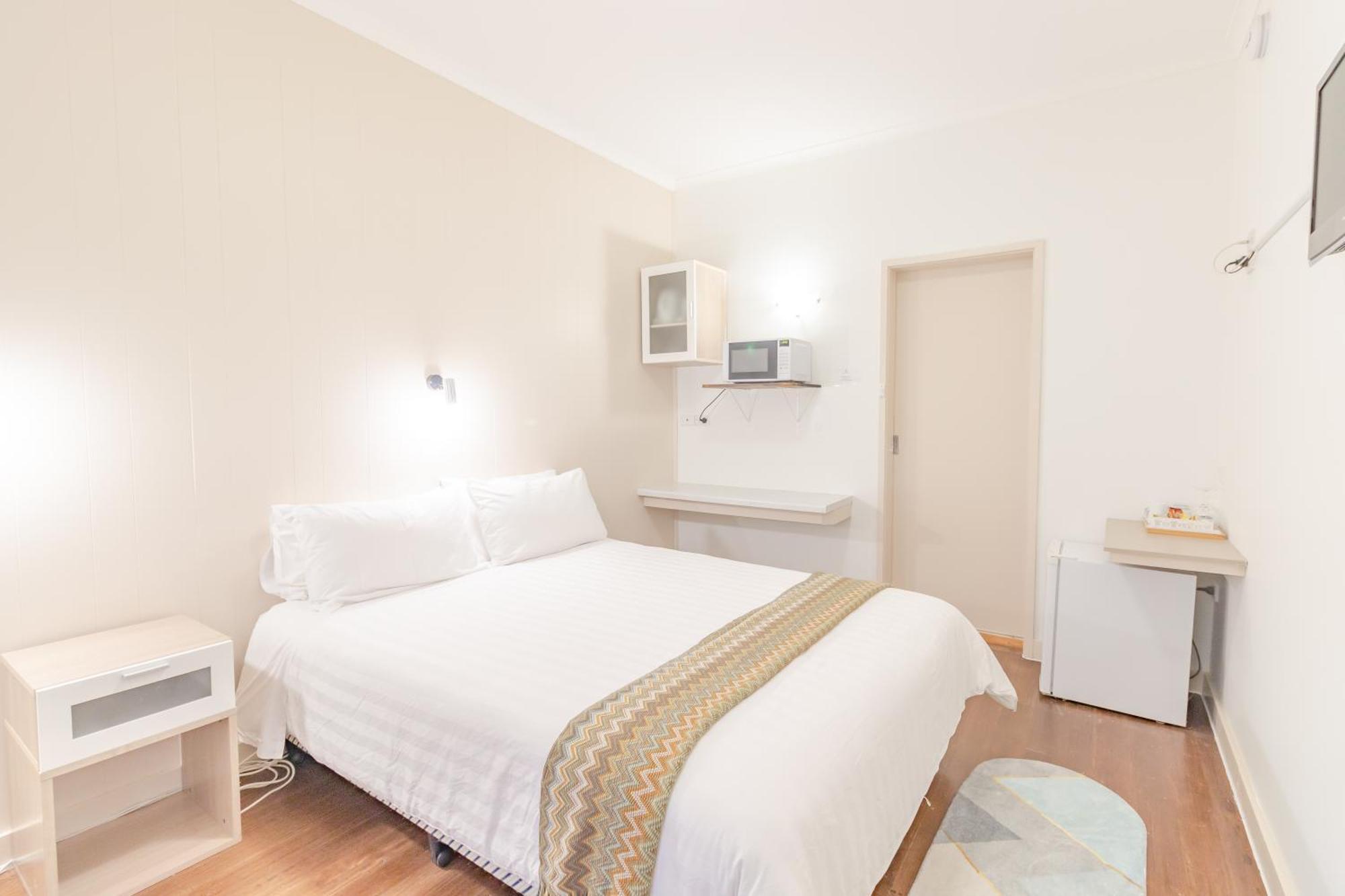 Warburton Lodge Екстер'єр фото