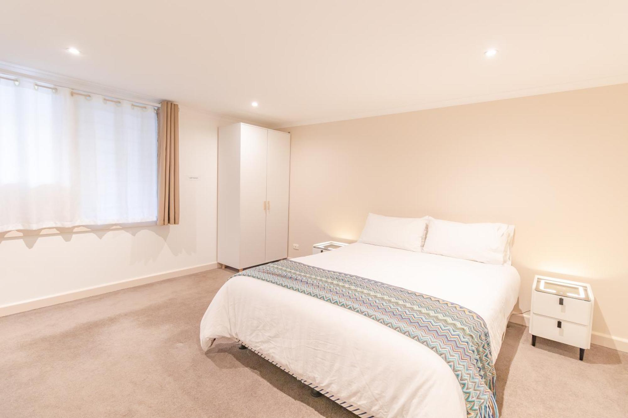 Warburton Lodge Екстер'єр фото