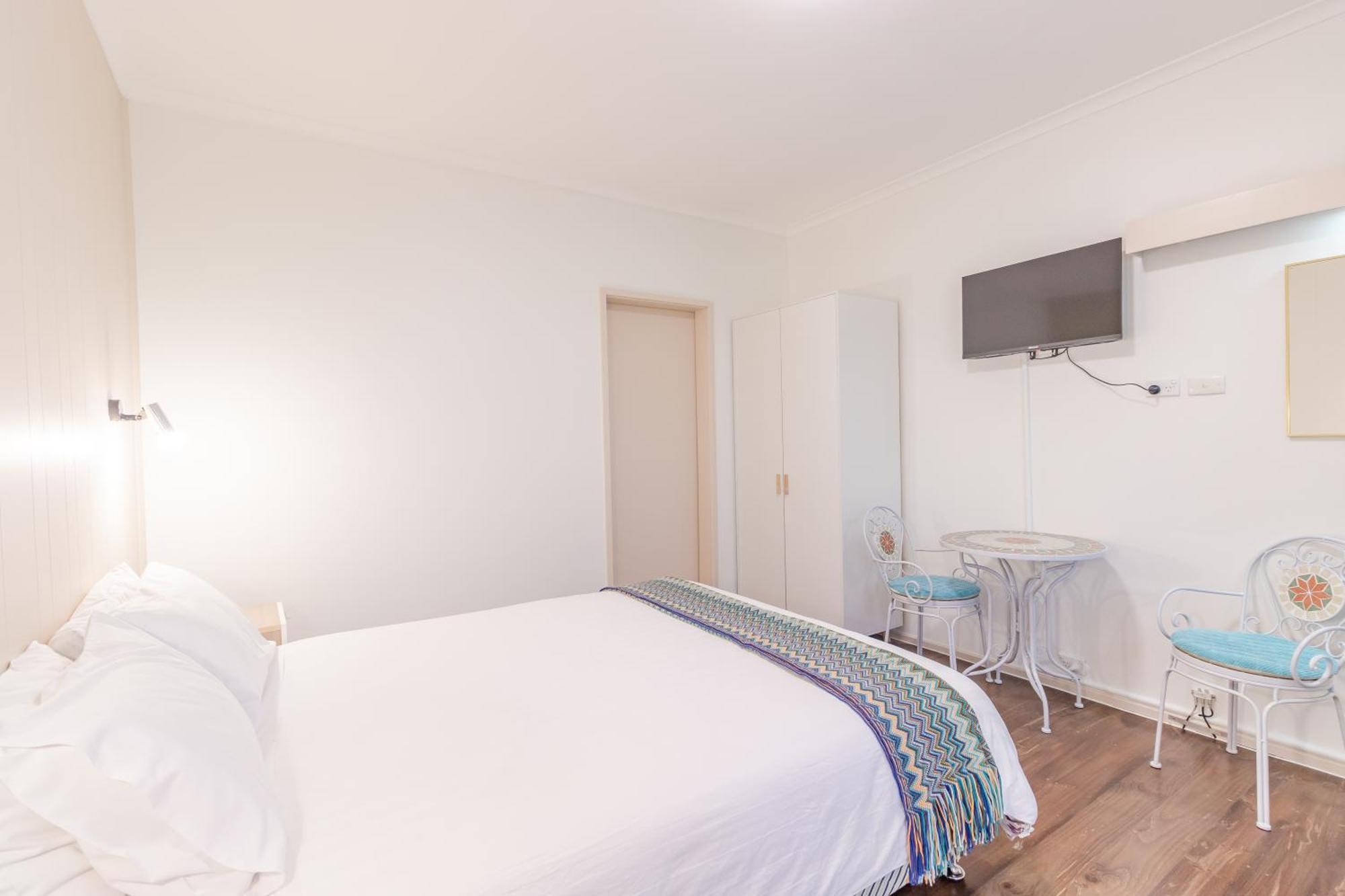 Warburton Lodge Екстер'єр фото